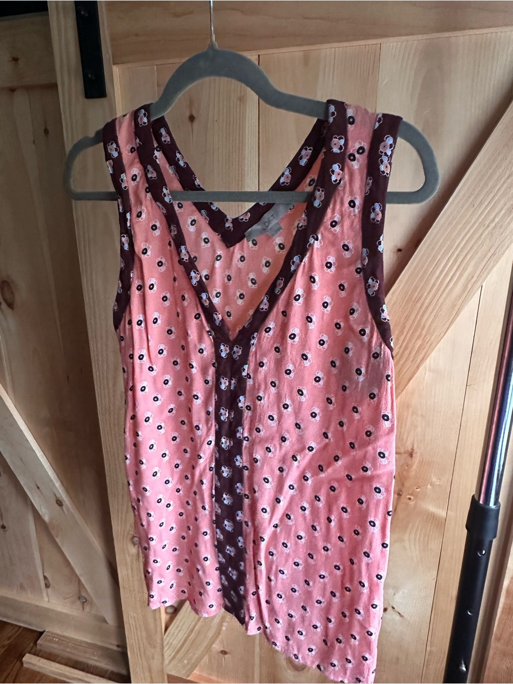 LOFT Pink Floral Sleeveless Blouse